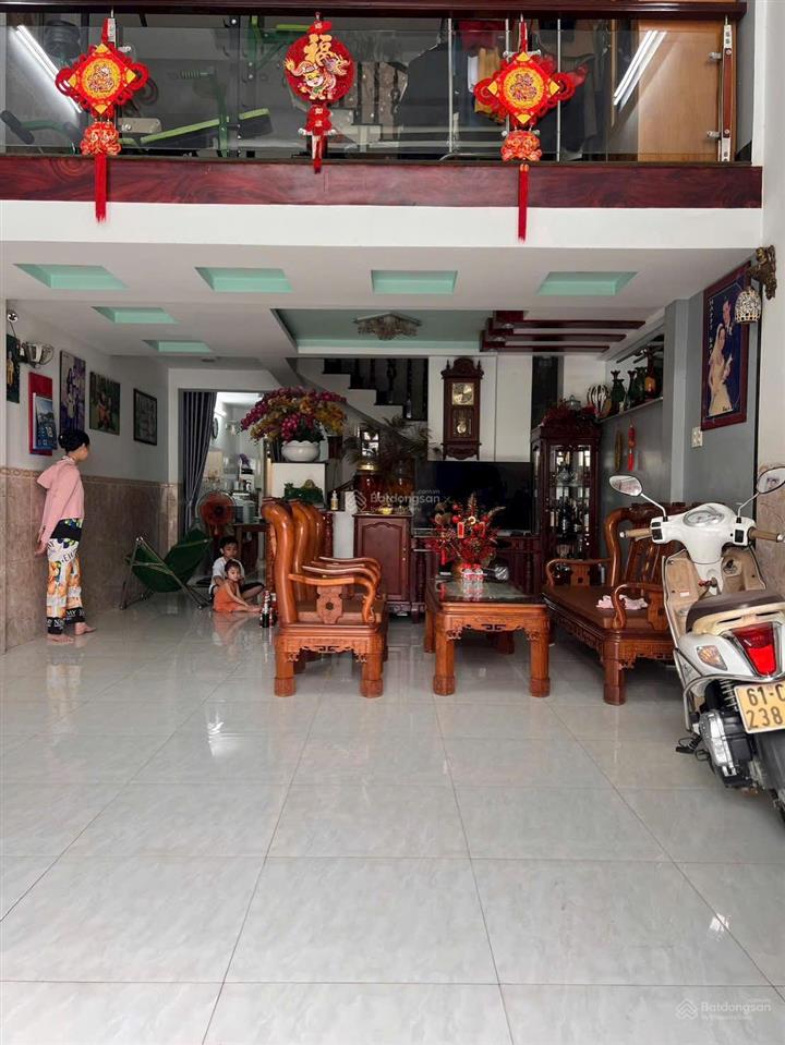 Ngộp giảm 800tr cần bán gấp bán nhà 1 trệt 2 lầu  khu tái định cư phú lợi  đã hoàn công đầy đủ
