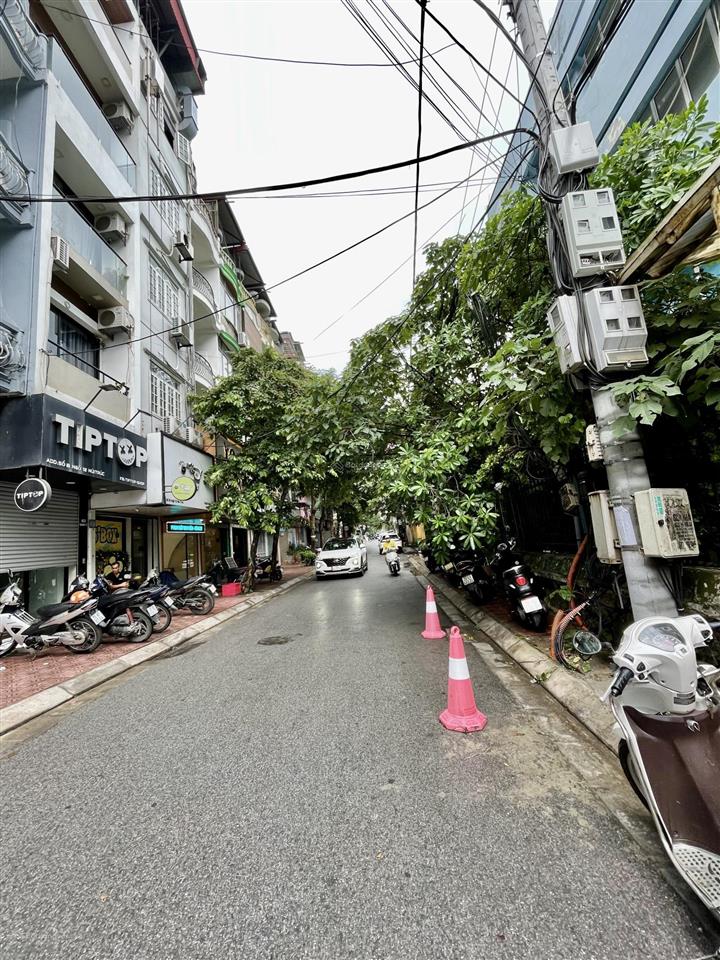 Bán nhà phố núi trúc  kinh doanh  ô tô tránh  35 m²  6 tầng  hơn 15 tỷ.