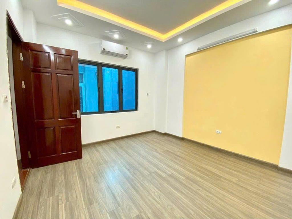 Cho thuê nhà ngõ 322 Mỹ Đình, Nam Từ Liêm 30M x 5T (4 ngủ) NHÀ ĐẸP, Ở NGAY giá 13 triệu 