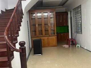 Cho thuê nhà Ô TÔ, THANG MÁY ngõ 107 Trần Duy Hưng, Cầu Giấy 65M x 5T giá 40 triệu 