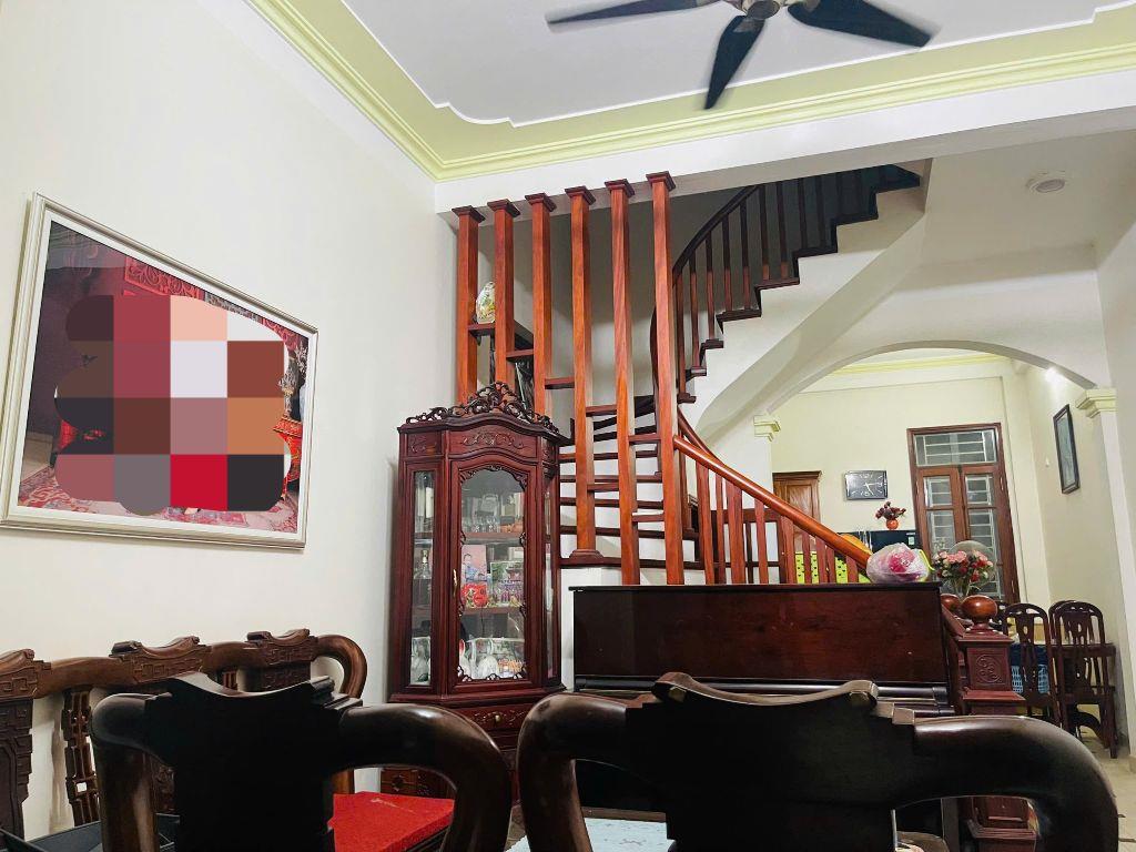 Cho thuê nhà ngõ 281 Trần Khát Chân, Bạch Mai Hai Bà Trưng 56M x 4T SẠCH ĐẸP giá 15TR
