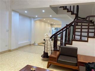 Cho thuê nhà ngõ 132 Võ Chí Công, Tây Hồ 90M x 6T GARA, FULL ĐỒ, Ô TÔ giá 30 triệu 