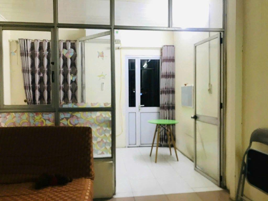 Cho thuê nhà MP Nguyên Văn Trỗi - Thanh Xuân 40M X 3T giá 15 triệu KD TỐT