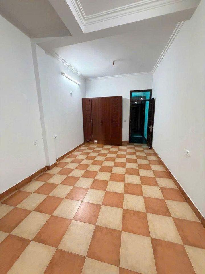 Cho thuê nhà ngõ 91 Hồng Hà, Ba Đình 40m x 4T (4 ngủ) ô tô đỗ cửa _ 15 triệu