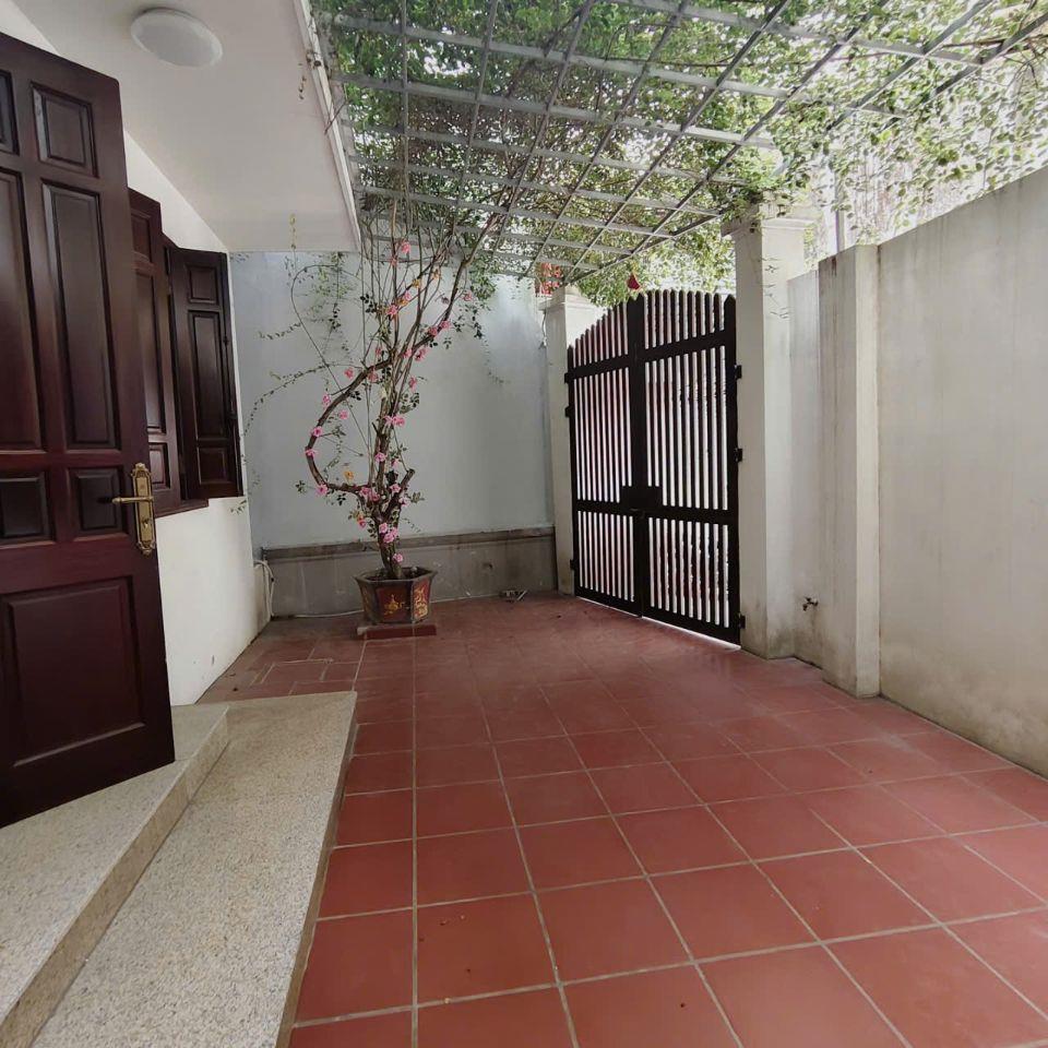 Cho thuê nhà ngõ 505 Trần Khát Chân, Hai Bà Trưng 80m x 4T Ô TÔ, FULL ĐỒ _15 triệu