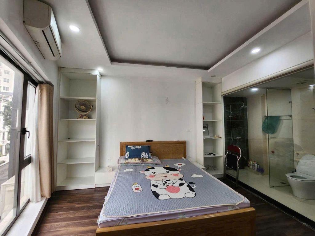 Nhà full đồ, gara ô tô, làm Homestay Võ Chí Công, Tây Hồ 50m x 6T_21 triệu