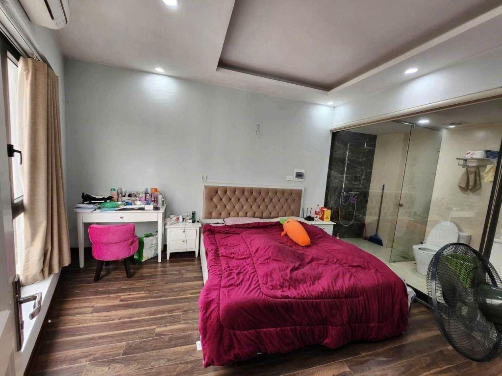 Nhà full đồ, gara ô tô, làm Homestay Võ Chí Công, Tây Hồ 50m x 6T_21 triệu