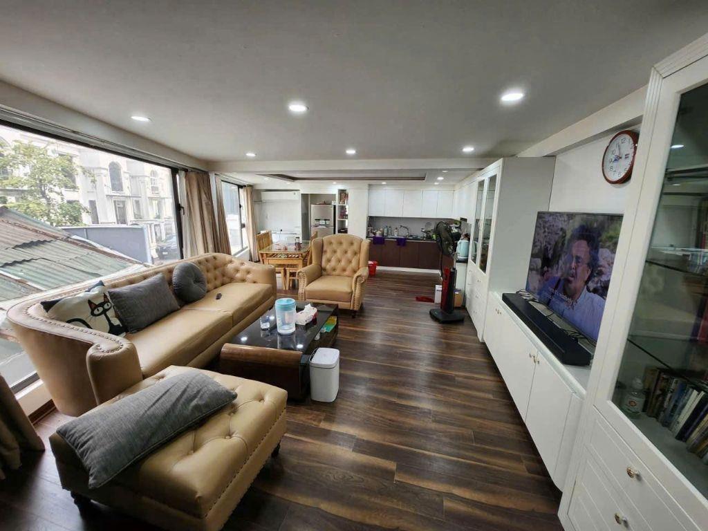 Nhà full đồ, gara ô tô, làm Homestay Võ Chí Công, Tây Hồ 50m x 6T_21 triệu