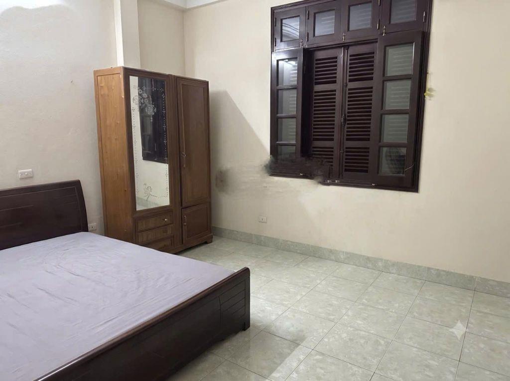 Cho thuê nhà ngõ 382 Hồ Tùng Mậu, Từ Liêm 45m x 4T (4 ngủ) giá 14 triệu