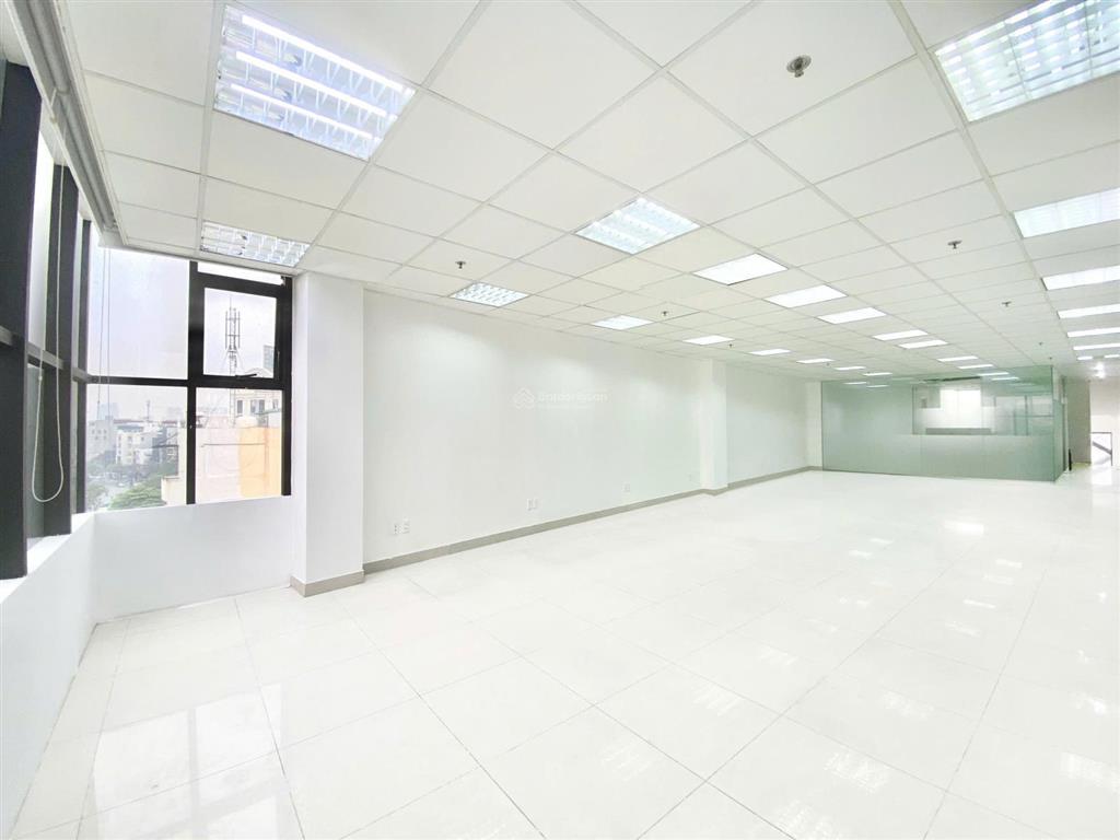 Siêu hiếm! chính chủ cho thuê mbkd mặt phố nguyễn thái học  ba đình 110m2  giá chỉ 30 tr/tháng