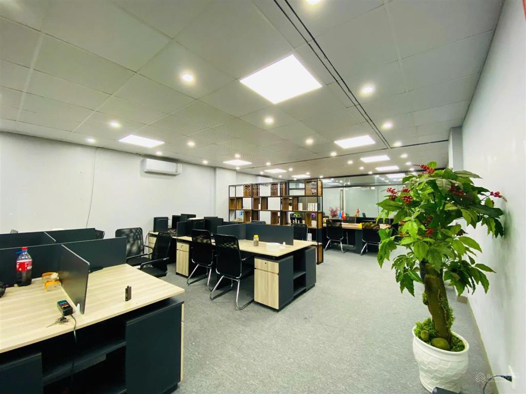 Cực kỳ lộc lá  mặt phố thái hà trống duy nhất sàn 100m2 chỉ từ 22tr/tháng