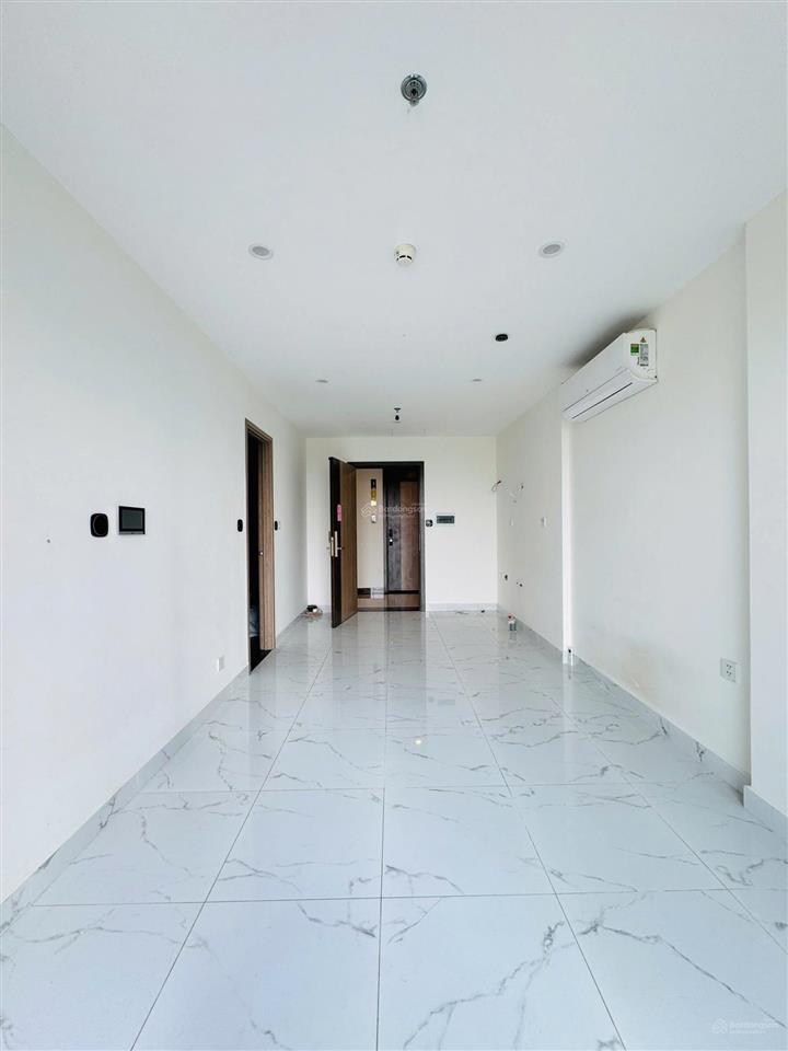 Studio (30m²) có ban công  view sông  sẵn sổ  sẵn pass  1tỷ92 all in