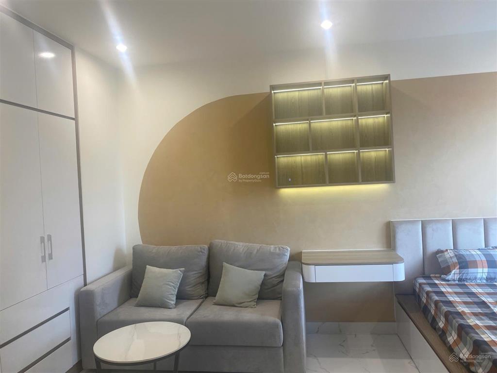 Stu 30m2 gh  view hồ bơi  full nt  tầng cao  hdmb  giá tốt