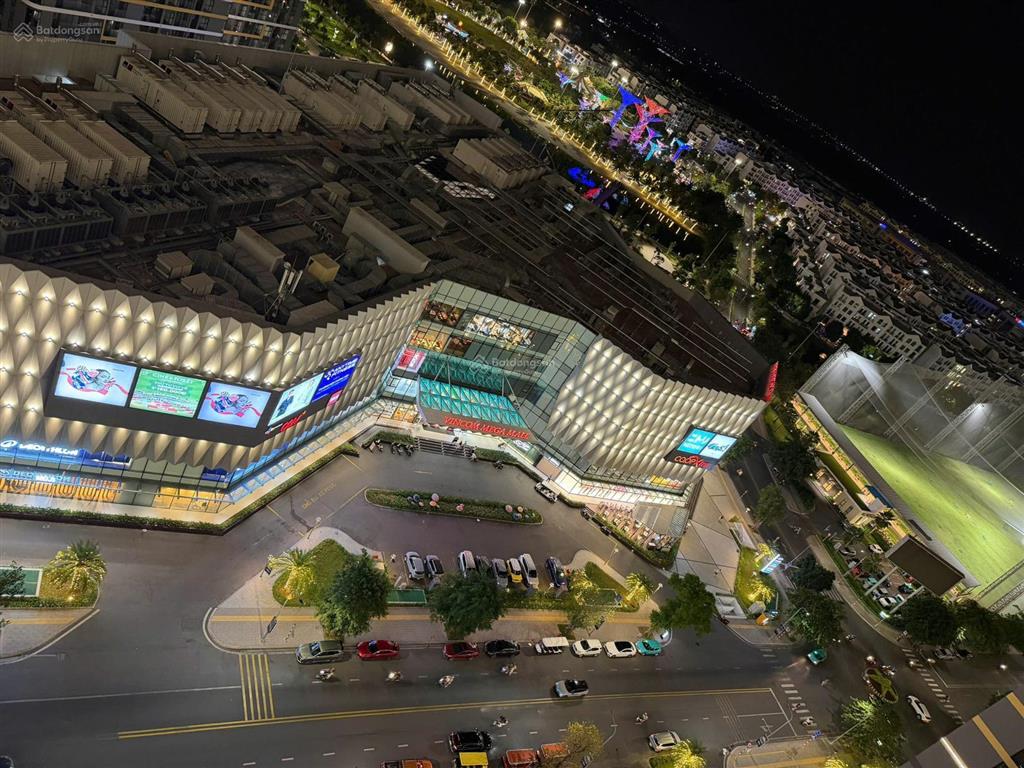 Giảm 200tr so với giá gốc  ch stu 30m2  đối diện vincom  2ty2  sẵn pass