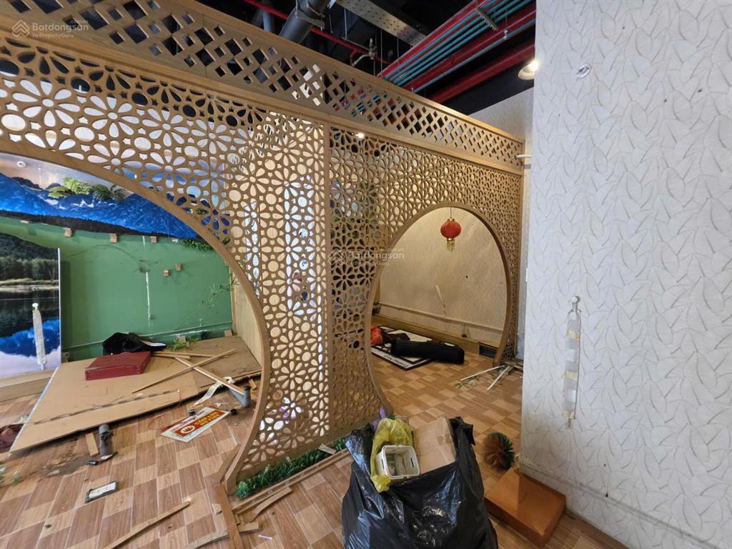 Bán shophouse 50m2 nội khu s305  sẵn sỗ  4ty3