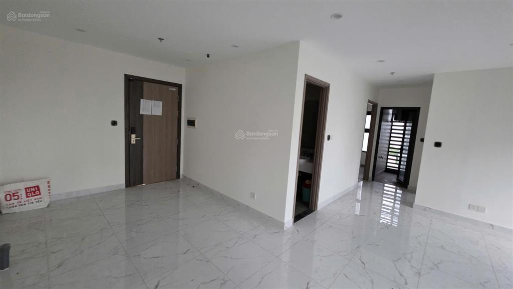 2pn+ 69m2 cắt lỗ hơn 1 tỷ  gốc 5ty5 còn 4ty4  view quảng trường