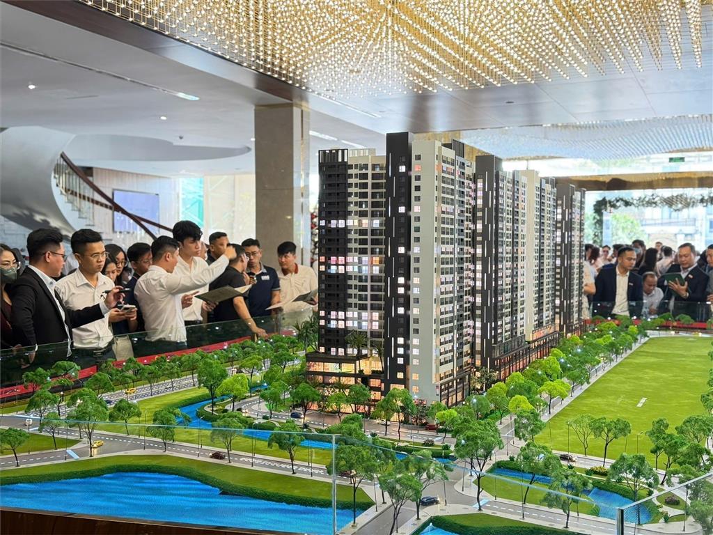 The Emerald Garden View căn hộ 67m2 view hồ bơi chỉ với 9tr/ tháng tại trung tâm Thuận An
