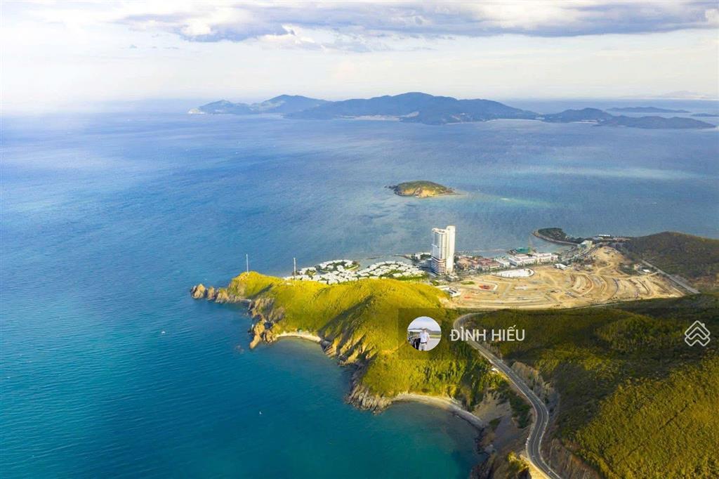 Căn hộ premium ocean suite view biển 75m2 tầng cao 2x, toà the paramount, libera nha trang