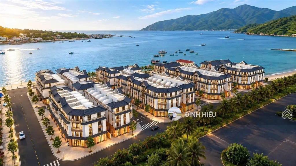 14.092 tỷ sở hữu nhà phố compound mặt biển hiếm có nha trang