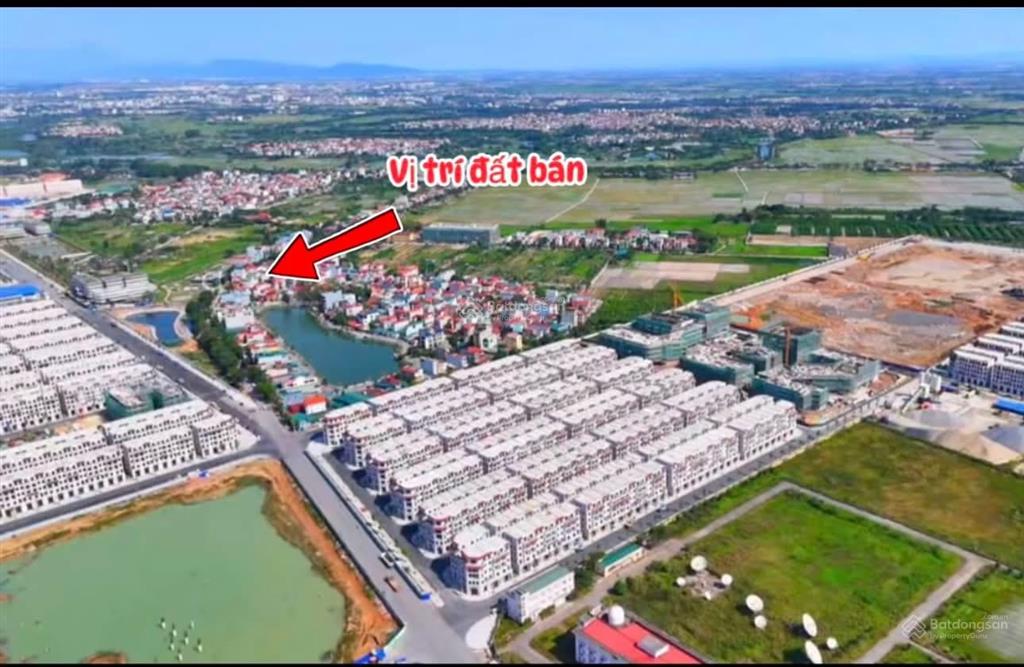 Chính chủ cần bán gấp 50m đông hội đầu cầu tứ liên, ngõ thông ô tô cách 1 nhà ra trục 17m