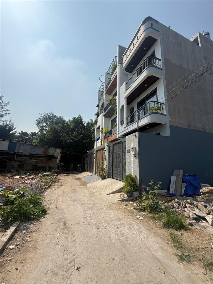 Một lô duy nhất giá rẻ đường 24, linh đông