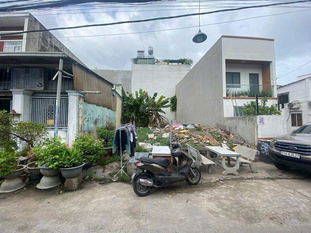 Còn 1 lô này 4.15 tỷ mà đường xe hơi thông thôi khách ơi!!! đường số 10 hiệp bình phước