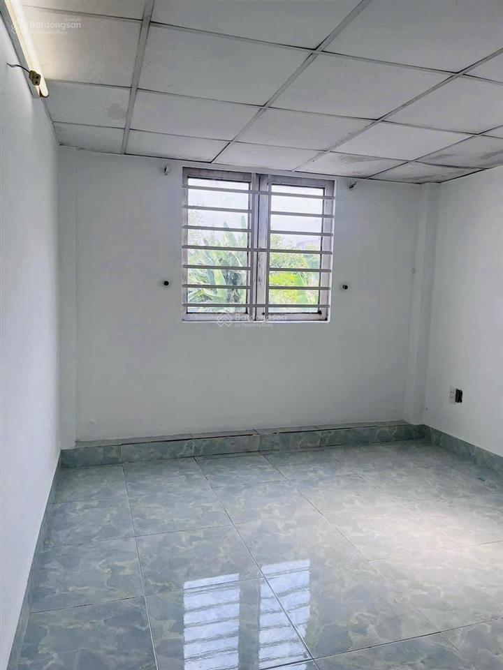 Cần tiền bán nhà đường xe hơi 1.75 tỷ