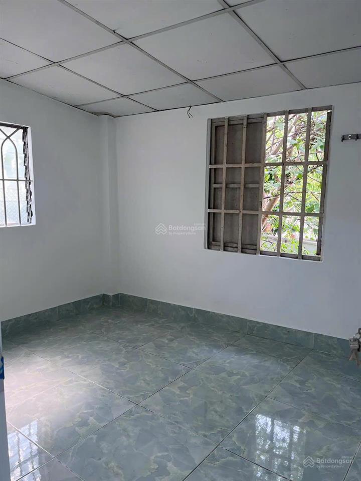Cần tiền bán nhà đường xe hơi 1.75 tỷ
