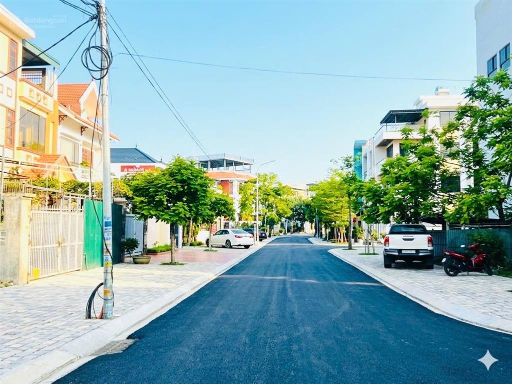 Cần bán đất biệt thự rẻ quạt, giá rẻ nhất thị trường