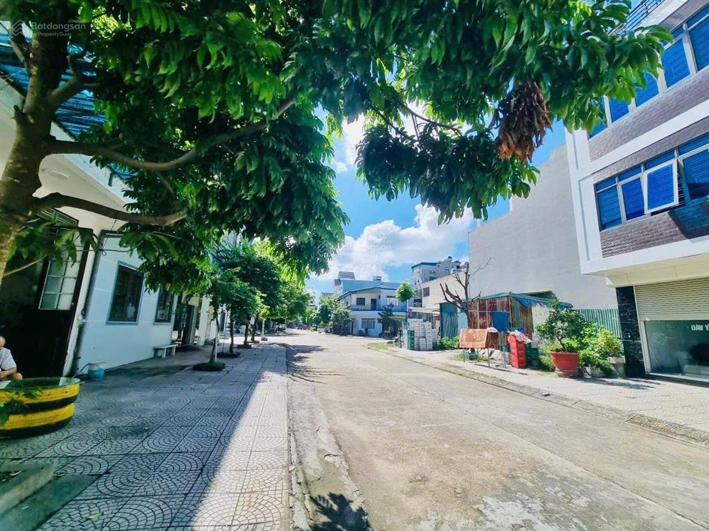 Kđt ông nhan, cao thắng, hạ long giá mềm, không lỗi lầm  nằm ngay sau dãy mặt mương