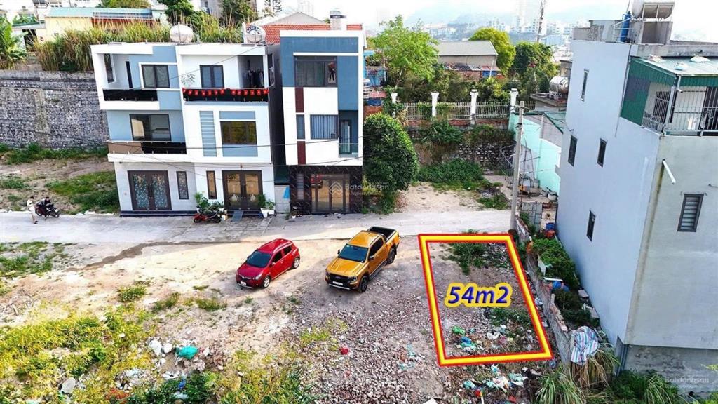 Cần bán ô góc thổ cư ngõ 18 cao xanh. giá tham khảo tốt trong khu vực