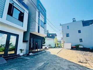 Cần bán ô góc thổ cư ngõ 18 cao xanh. giá rẻ nhất thị trường