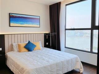 Cần bán 2 ngủ chung cư sapphire view cầu biển