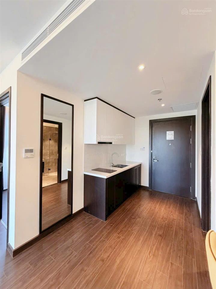 Cần bán 2 ngủ chung cư sapphire view cầu biển