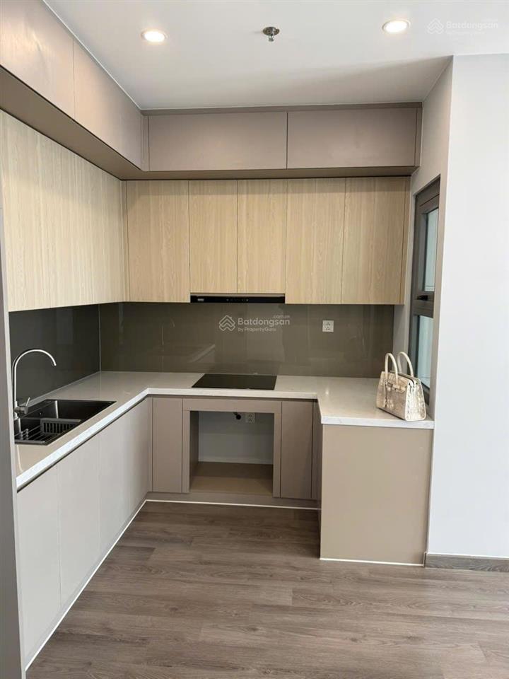 Cần bán căn ruby 2 ngủ view biển ngắm pháo hoa giá rẻ nhất thị trường