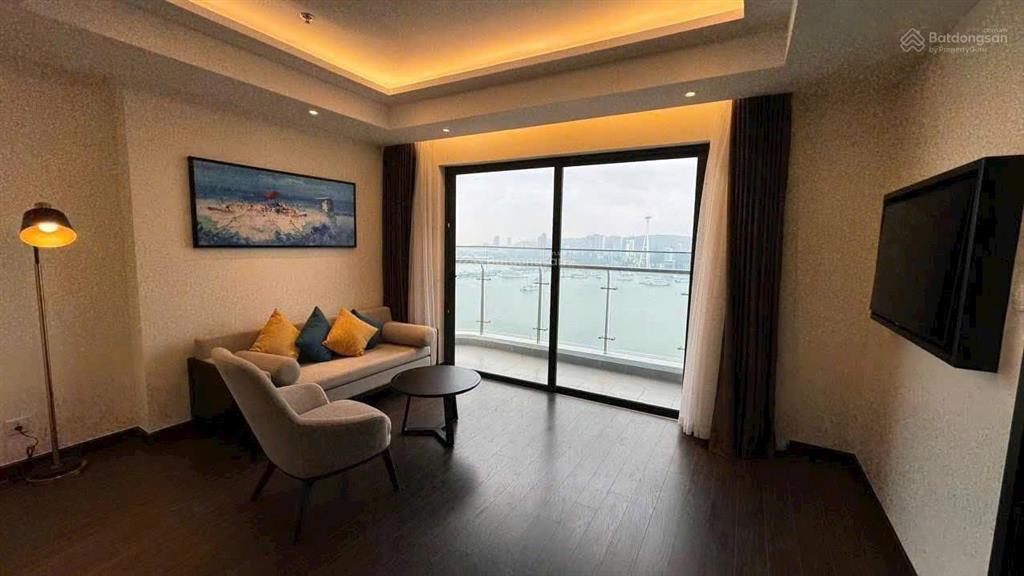 Căn hộ chung cư sapphire cao cấp view biển ngắm pháo hoa và tàu quốc tế