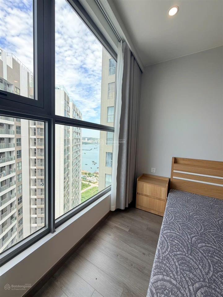 Em cần bán căn chung cư the ruby 1pn+ view chéo biển giá tham khảo tốt trong khu vực