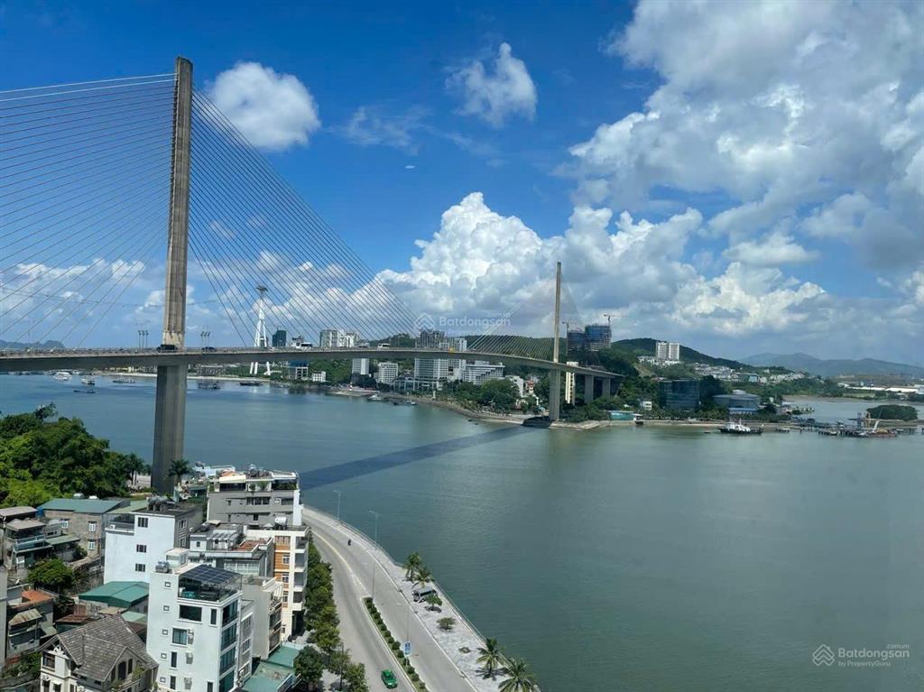 Chính chủ em cần bán căn chung cư geendiamond view cầu biển xem pháo hoa 2n2vs