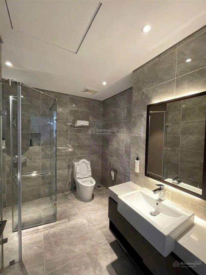 Cần bán căn studio sapphire diện tích rộng giá rẻ hơn thị trường