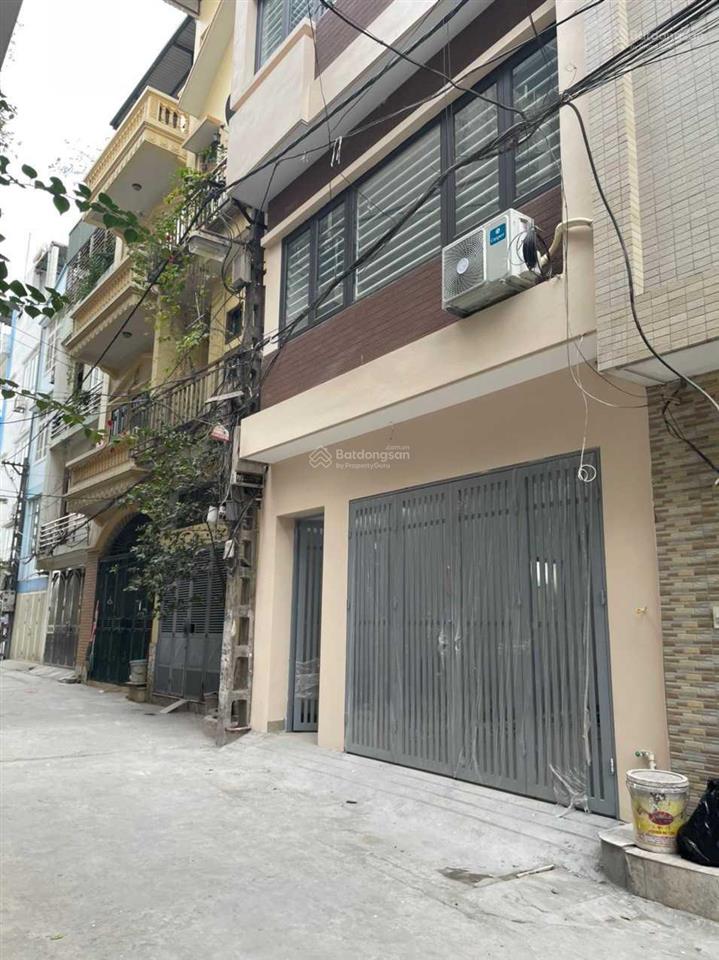 Trống phòng tầng 2, ccmn ưu tiên ở lâu dài, gần aeon mall