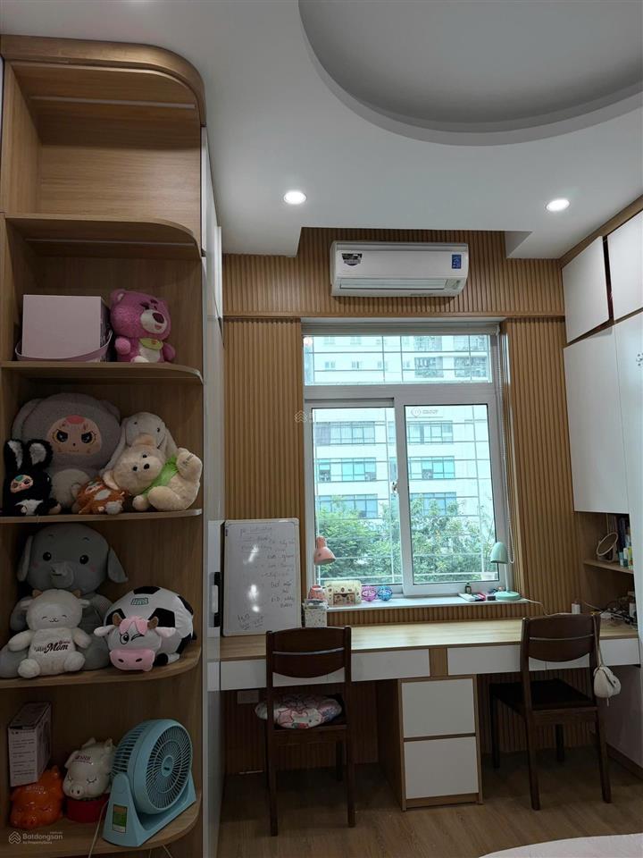 Chính chủ bán căn 2 phòng ngủ 68m² tòa nhà n3a khu đô thị trung hòa  nhân chính
