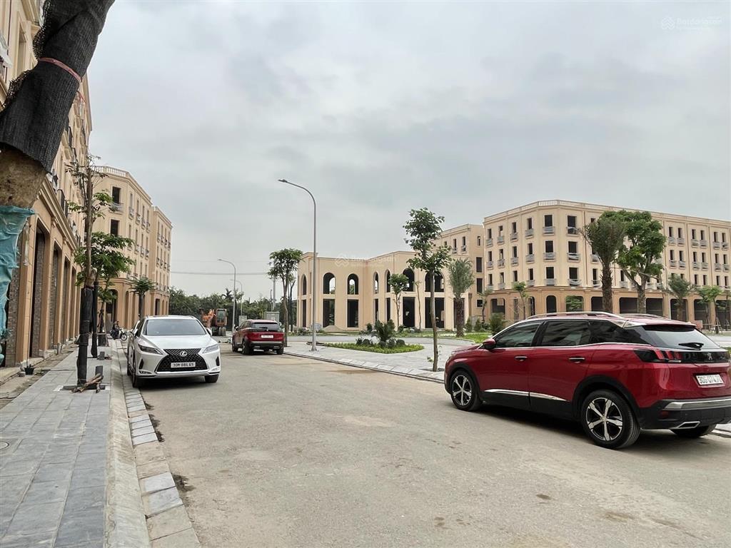 Chính chủ cắt lỗ căn nhà 4 tầng đối diện noxh dự án phú thị riverside gia lâm đối diện vocp1  3km