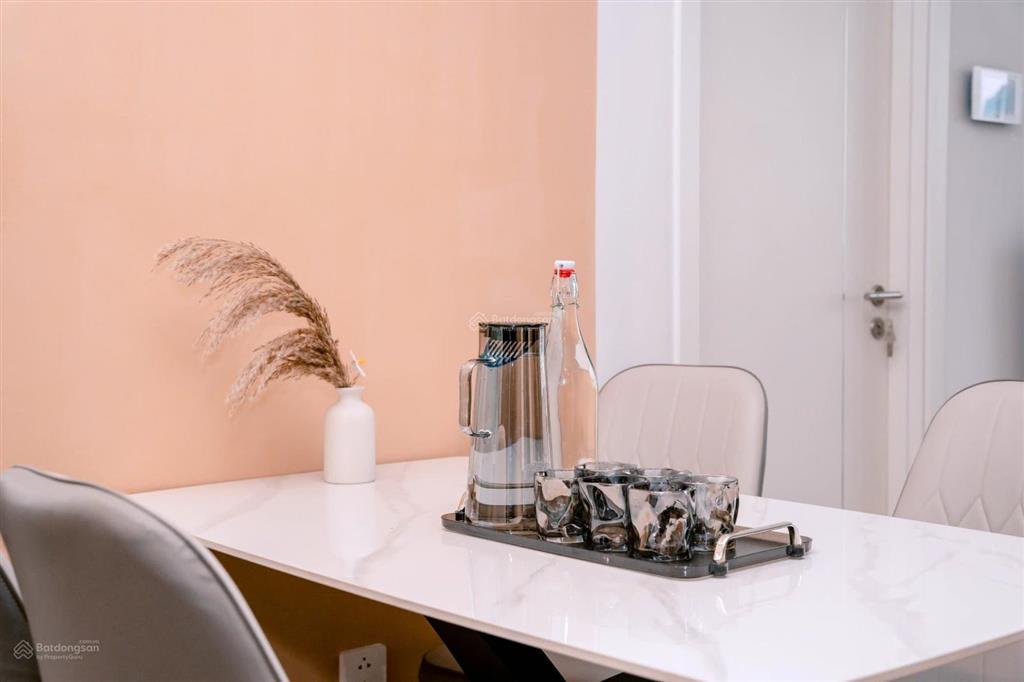 Cho thuê căn 2pn 90 đường láng  rộng rãi, full nội thất, phù hợp gia đình