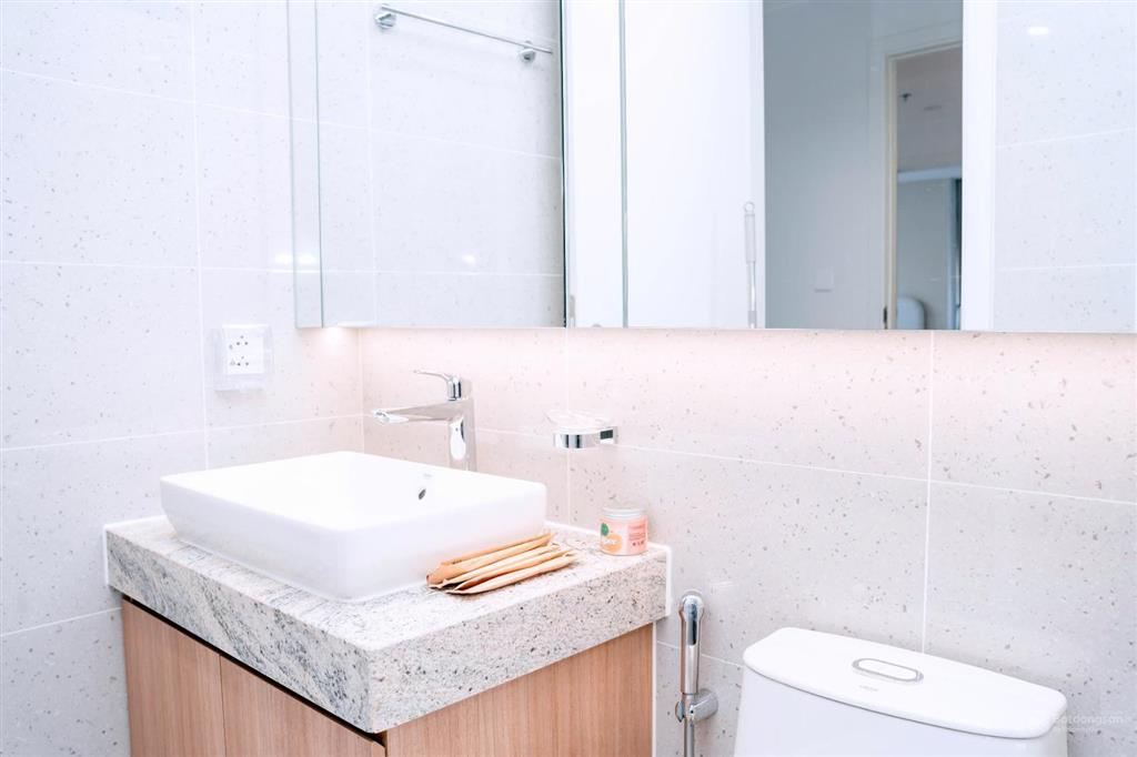 Cho thuê căn 2pn 90 đường láng  rộng rãi, full nội thất, phù hợp gia đình