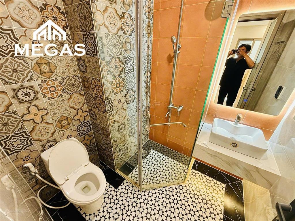 Căn hộ đầy đủ tiện nghi nằm ngay khu đô thị vạn phúc chỉ mất 5p qua gigamall  đại học luật