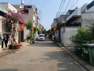 Ngộp  53m2  3.x tỷ  đường 6m. vị trí đắc địa lã xuân oai  lò lu  nguyễn duy trinh