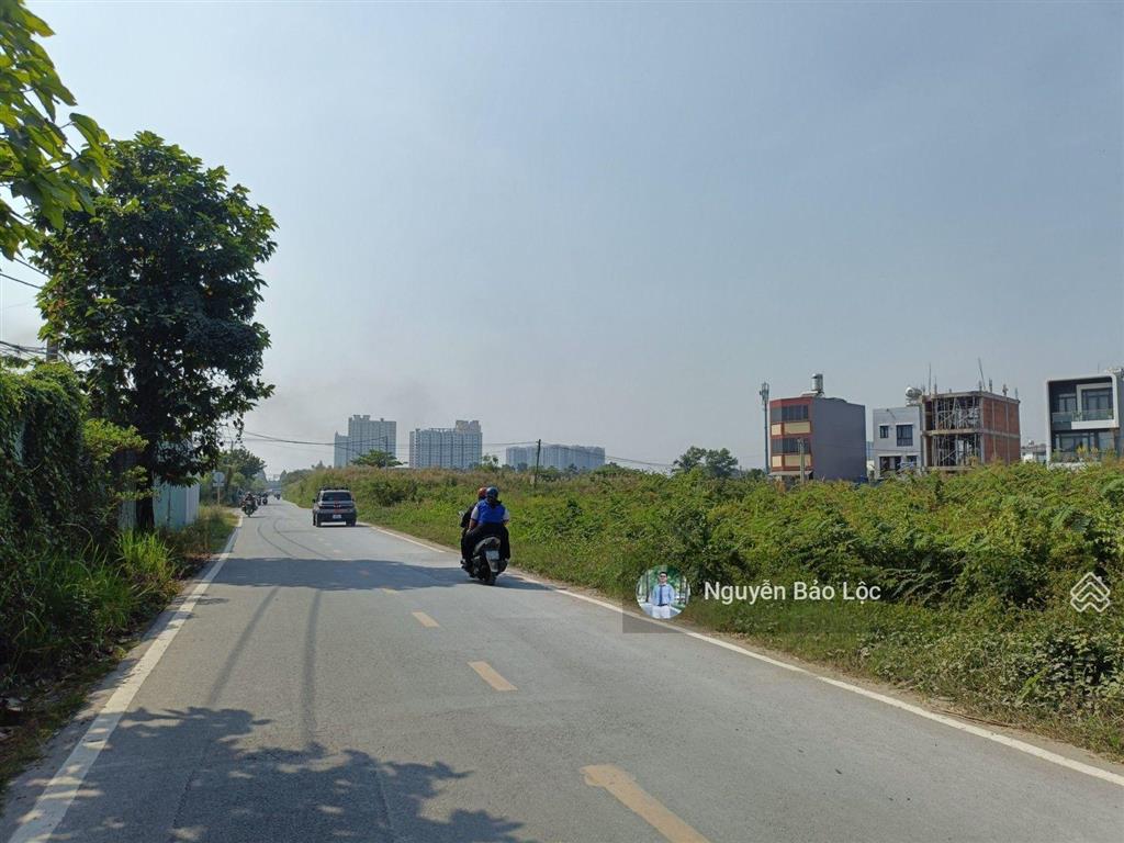 Góc 2mt  98m2  7,29 tỷ. đường 7m phân lô  bưng ông thoàn  gần liên phường