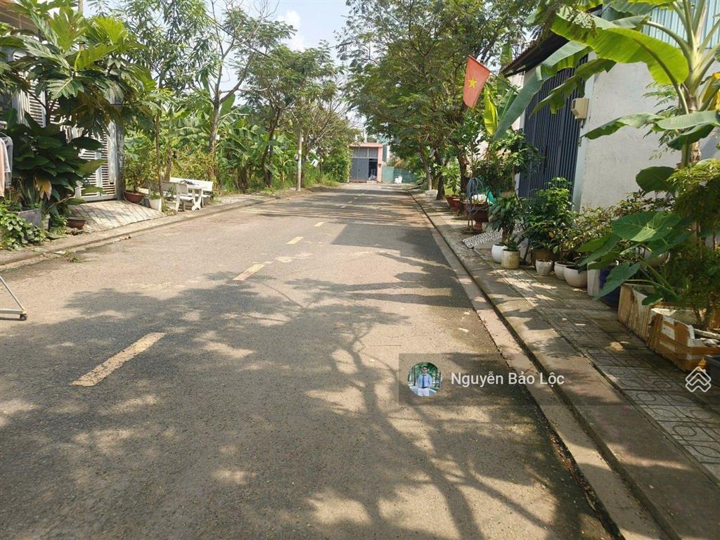 Lô góc  92m2  chỉ 4.49 tỷ  gần nguyễn duy trinh  cầu ông nhiêu  đường phân lô 9m vỉa hè