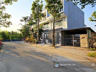 Bưng ông thoàn 1 sẹc  liên phường  100m2  ngang 5.7  đường 20m. giá chỉ 6.5 tỷ còn tl