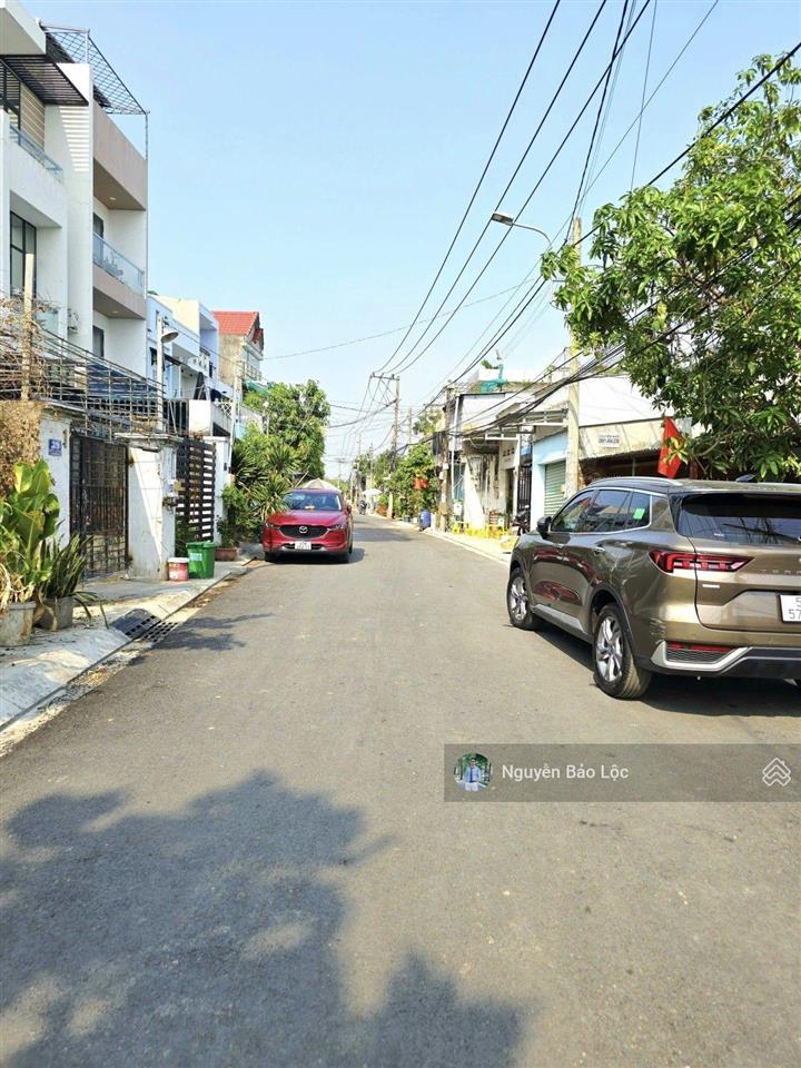 Mặt tiền lớn  178m2  nhà trọ 10 phòng  gần đông tăng long  trường thạnh  7.9 tỷ tl